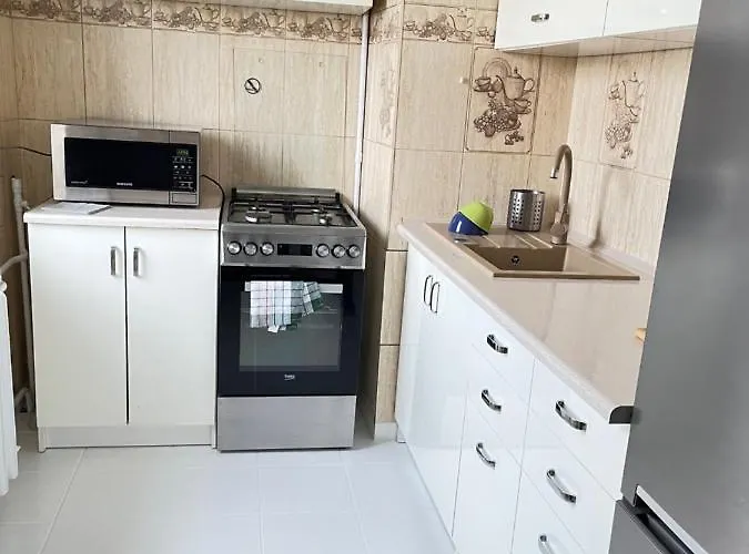 Kawalerka Sloneczna Osiedle Dobrzec * Калиш