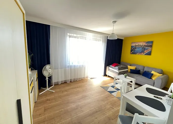 Kawalerka Sloneczna Osiedle Dobrzec 公寓